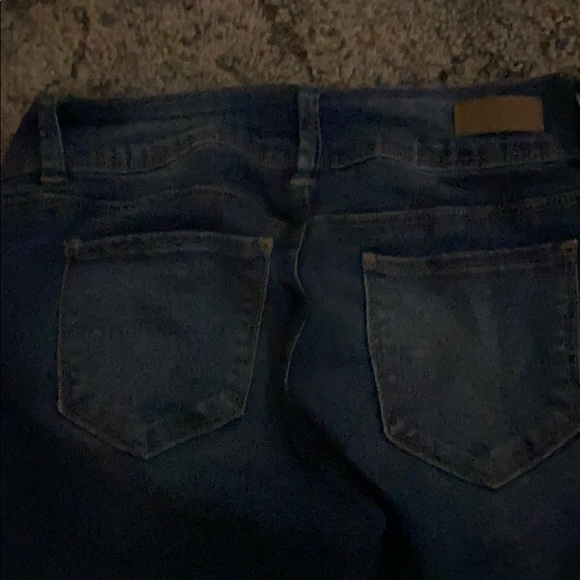 Jeans - Picture 7 of 9